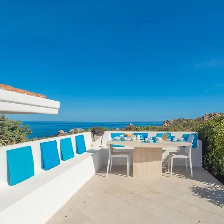 Afrodite Lux Villa *